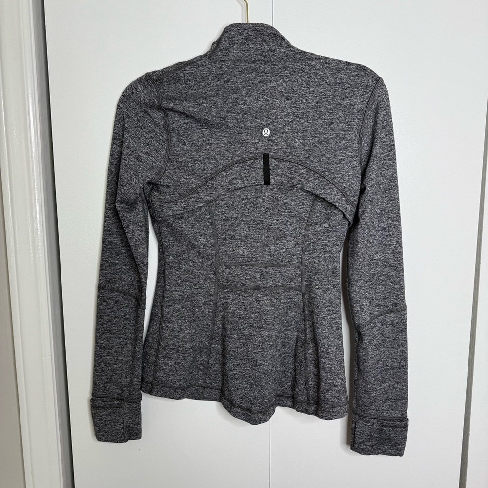 Lululemon Athletica Heathered Black Define Jacket Luon - size 6 - Picture 6 of 6